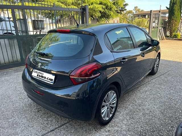 Peugeot 208 Allure Blue HDI 75