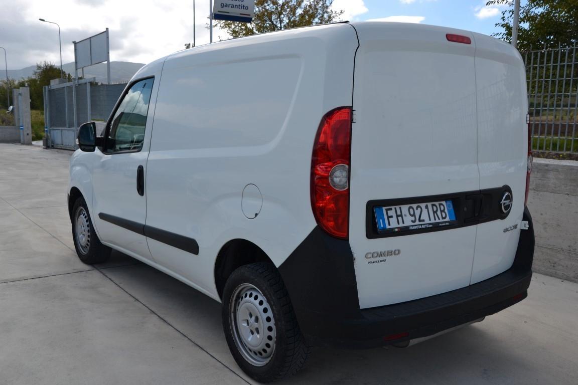 OPEL COMBO 1.4 ecoM Turbo 120 '17