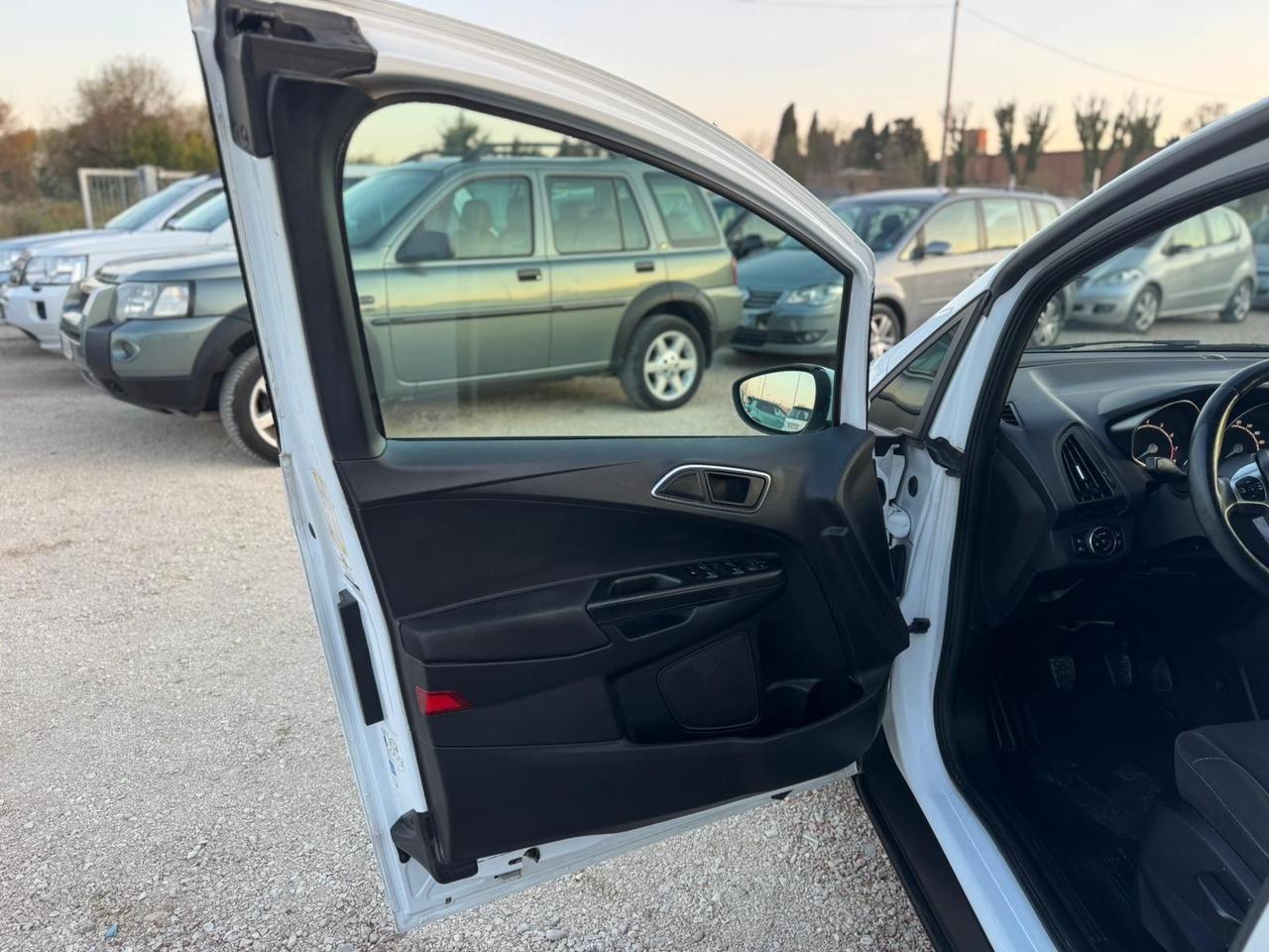 Ford B-Max 1.4 90 CV GPL Business Titanium