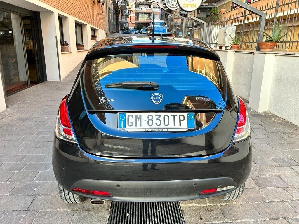 LANCIA Ypsilon 1.0 FireFly 5 porte S&S Hybrid Gold