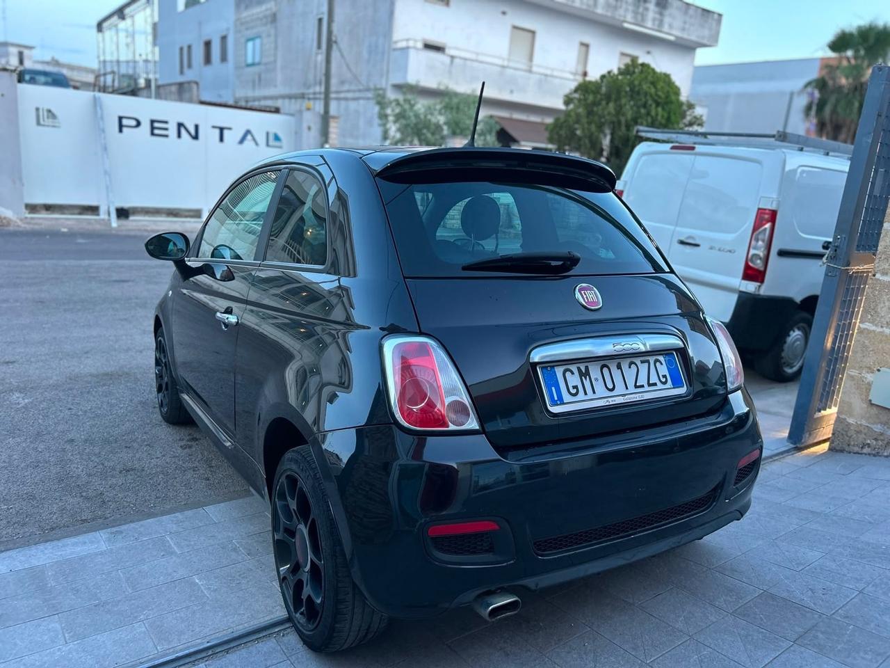 Fiat 500s 1.2 -2015 BLACK&RED