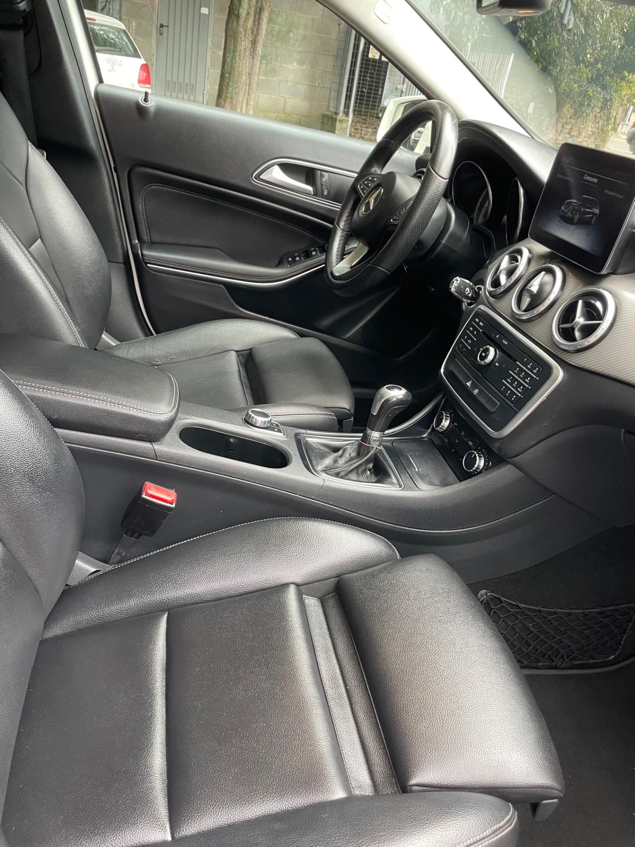 Mercedes-benz A 180 160 d Automatic Premium