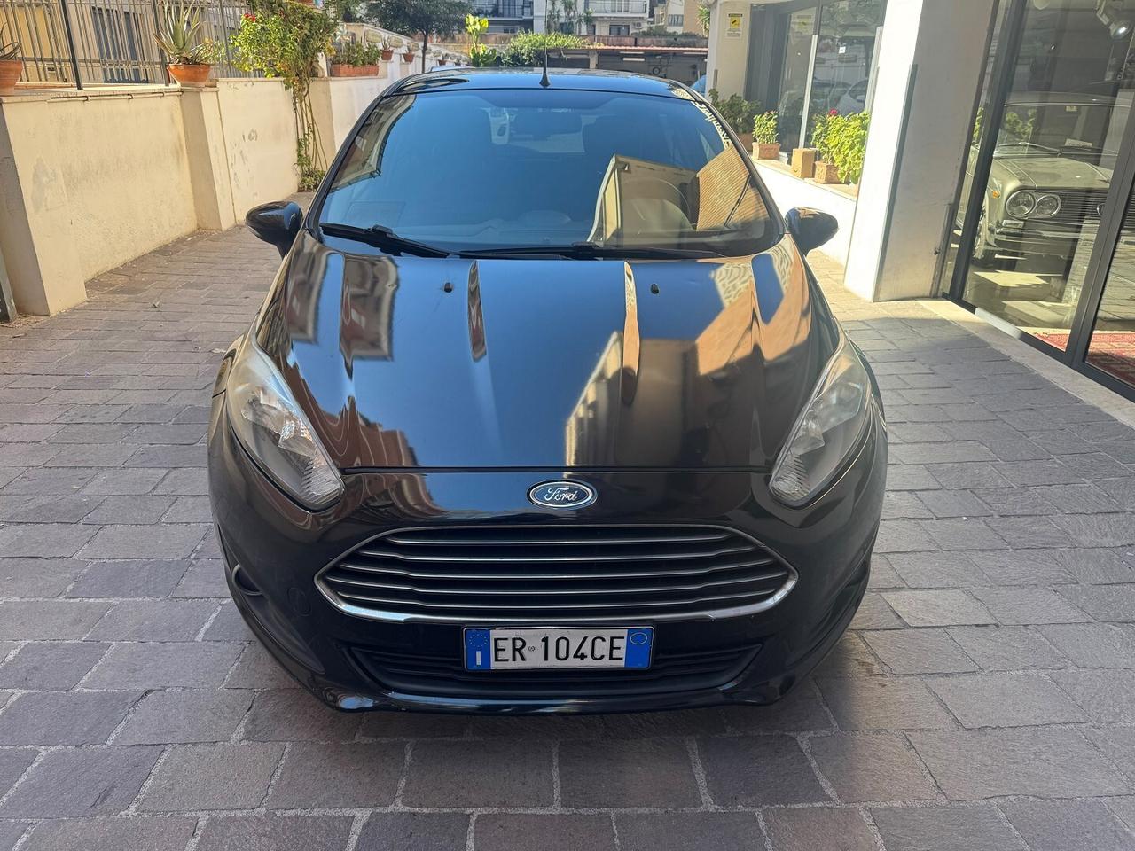 FORD Fiesta 1.5 TDCi 75CV 5 porte Titanium