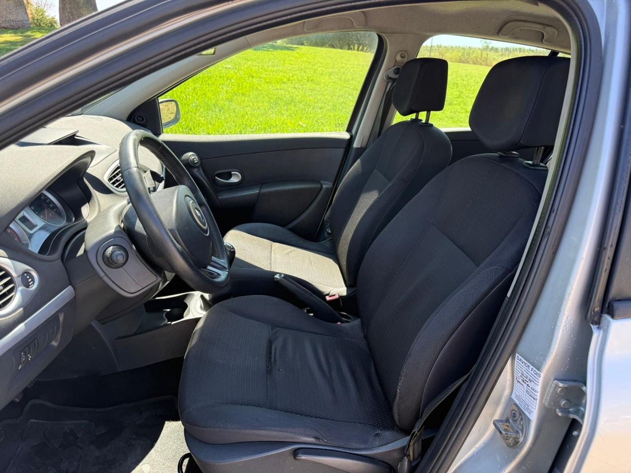 Renault Clio 1.5 Diesel 5 porte -Neopatentati