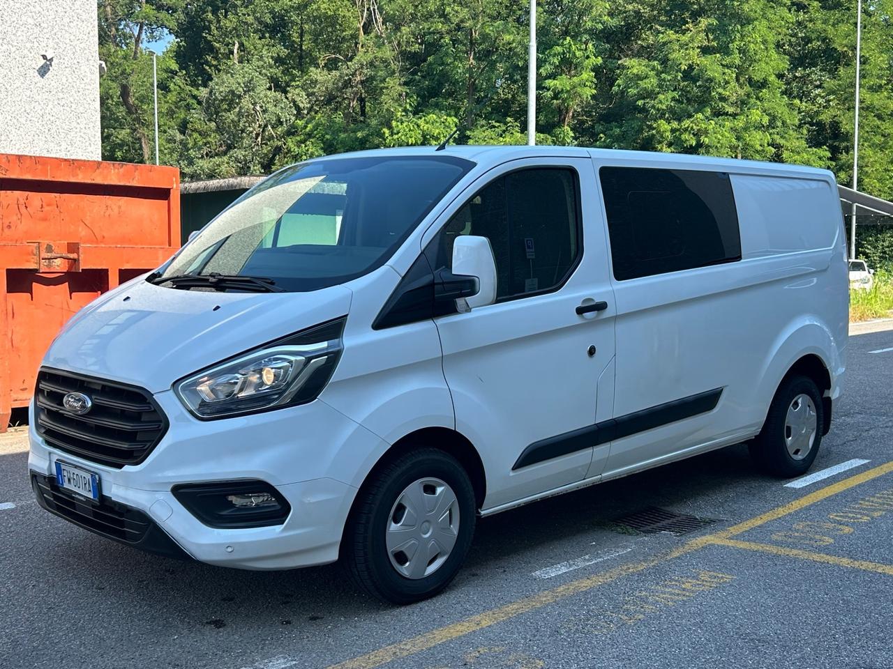 Ford Tourneo Custom Transit 300 2.0 TDCi 130 CV Titanium Doppia Cabina 6 Posti
