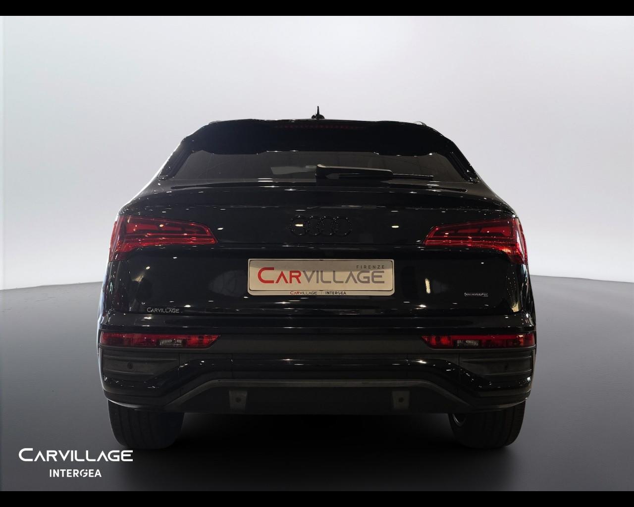 AUDI Q5 Sportback 40 2.0 tdi mhev 12V S line quattro s-tronic