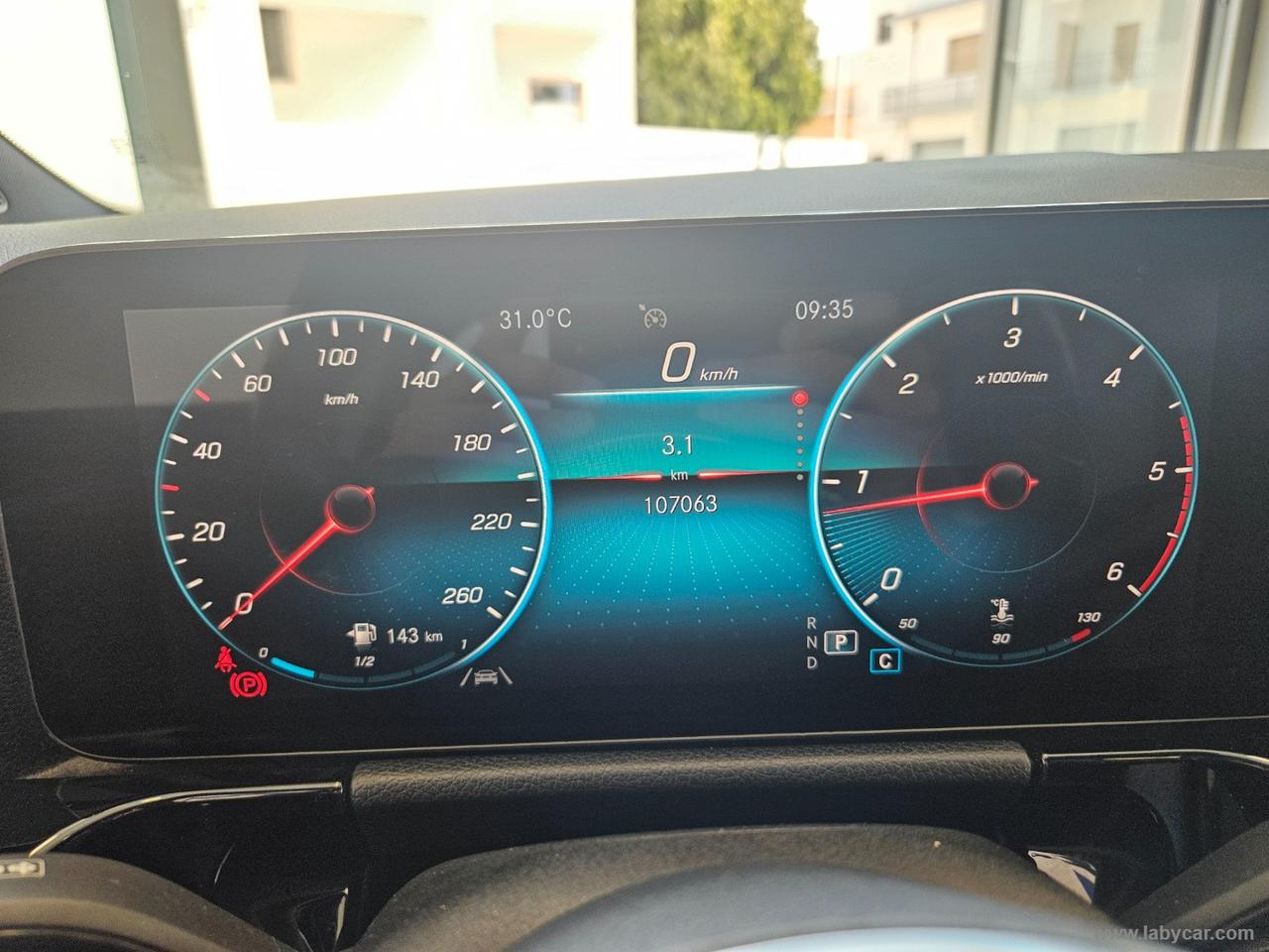 MERCEDES-BENZ GLA 200 d Automatic 4Matic Sport Plus