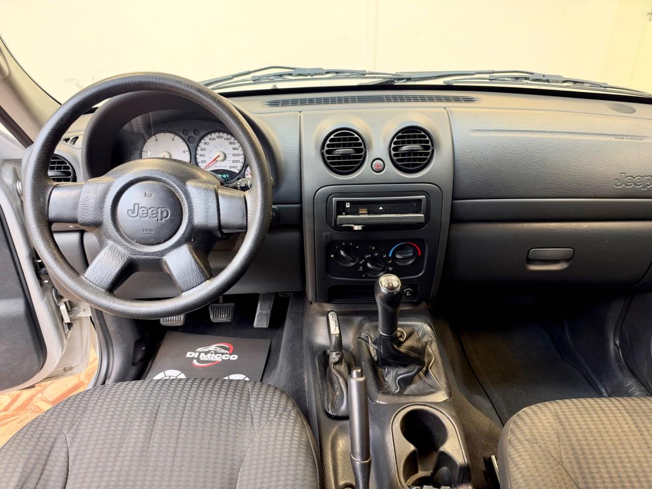 Jeep Cherokee 2.5 CRD Sport
