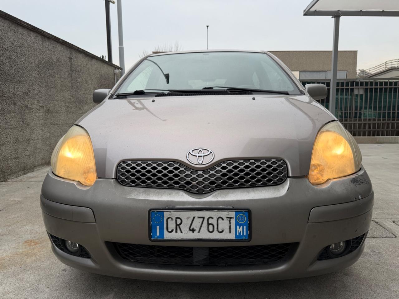 Toyota Yaris 1.3i benzina euro4