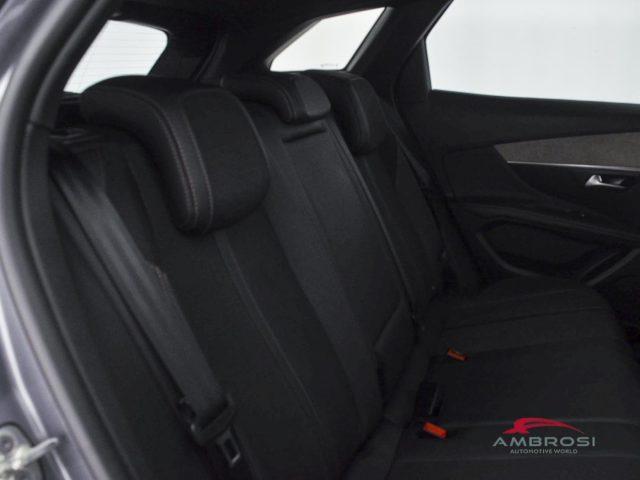 PEUGEOT 3008 Hybrid 136 e-DCS 6 GT