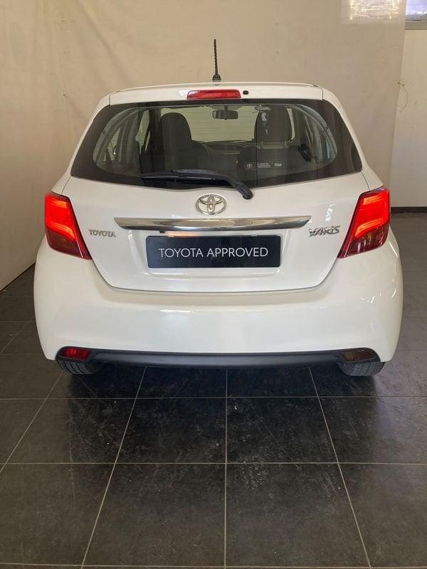 Toyota Yaris Yaris 5p 1.3 Lounge my16