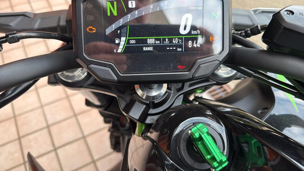 Kawasaki Z 650 DEPOTENZIATA My 2025-2026