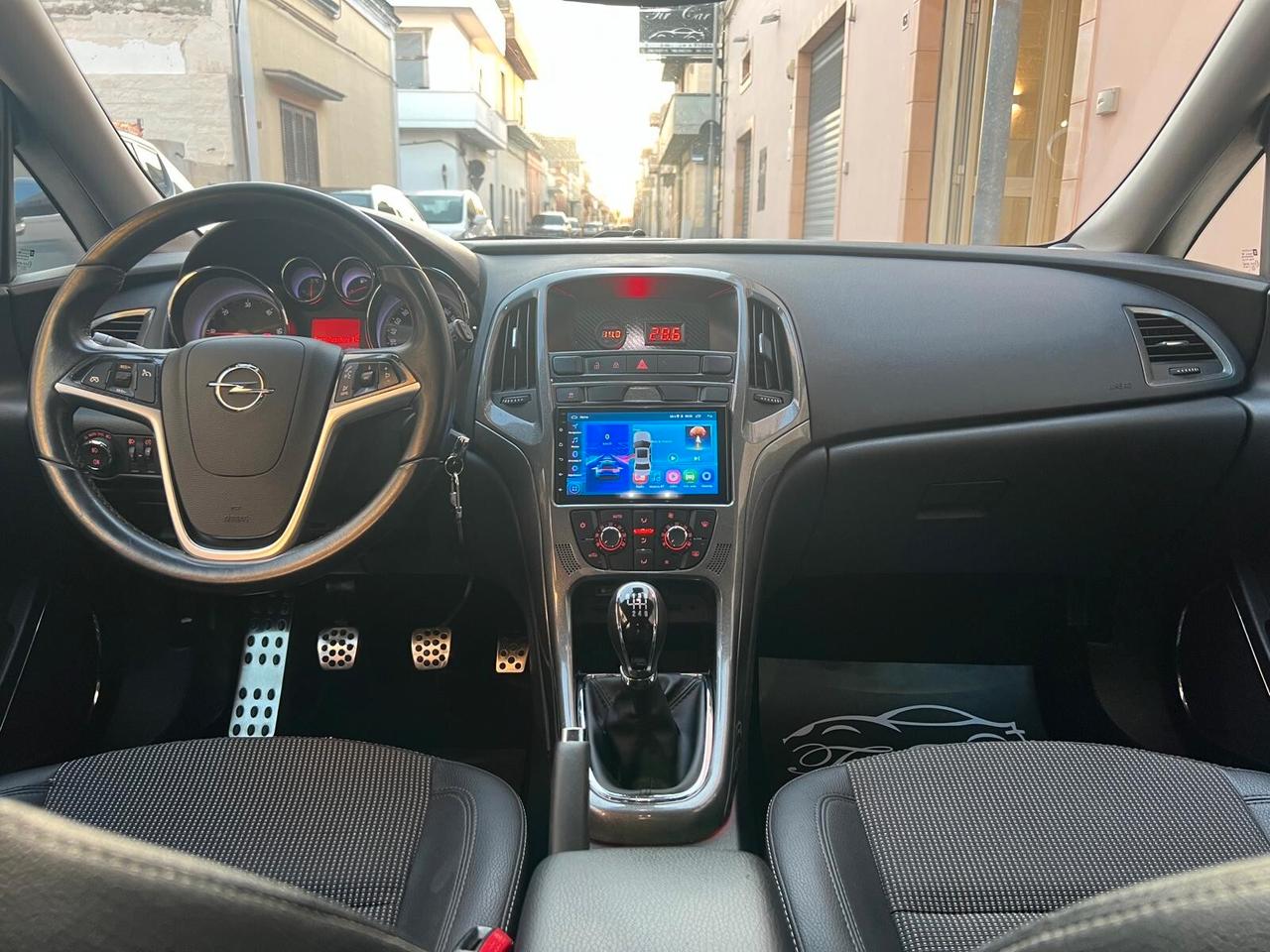 OPEL ASTRA COSMO 1.7 CDTI 125CV 92KW PELLE NAVI CRUISE ANNO 2013