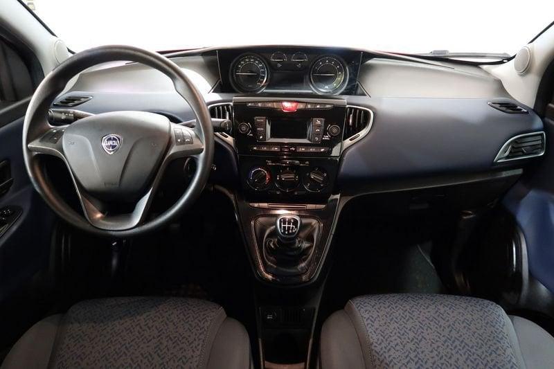 Lancia Ypsilon Ypsilon 1.0 firefly hybrid ORO s&s 70cv 5p.ti
