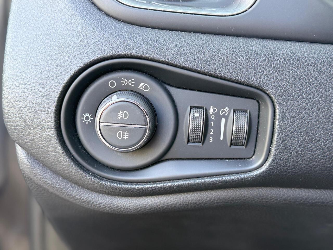 Jeep Renegade 1.6 Mjt Automatica 120 CV Limited