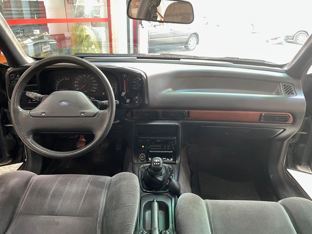 Ford Scorpio 2.0i Twin Cam 5 porte Ghia GPL!!!