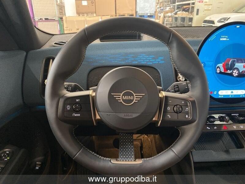 MINI Mini Countryman U25 Mini Countryman SE Favoured all4