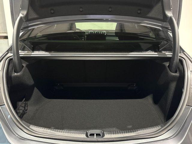 MERCEDES-BENZ C 220 d Mild hybrid 4Matic AMG Line Premium