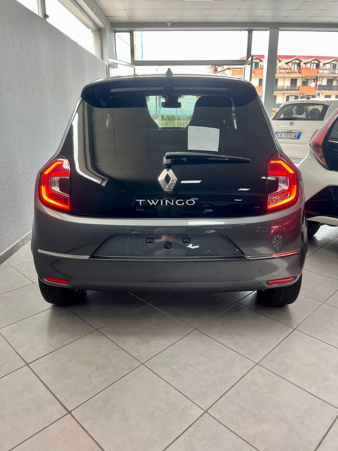 Renault Twingo TCe 95 CV EDC Intens