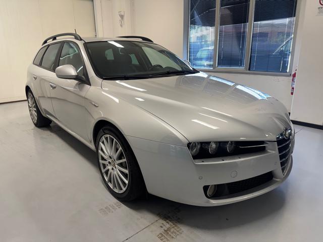 ALFA ROMEO 159 2.4 JTDm 20V 210 CV Sportwagon TI
