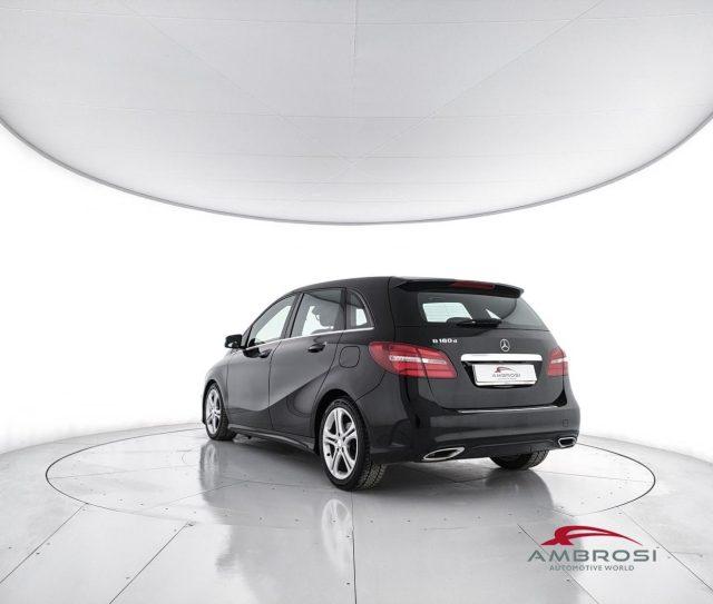 MERCEDES-BENZ B 180 180 d Automatic Premium