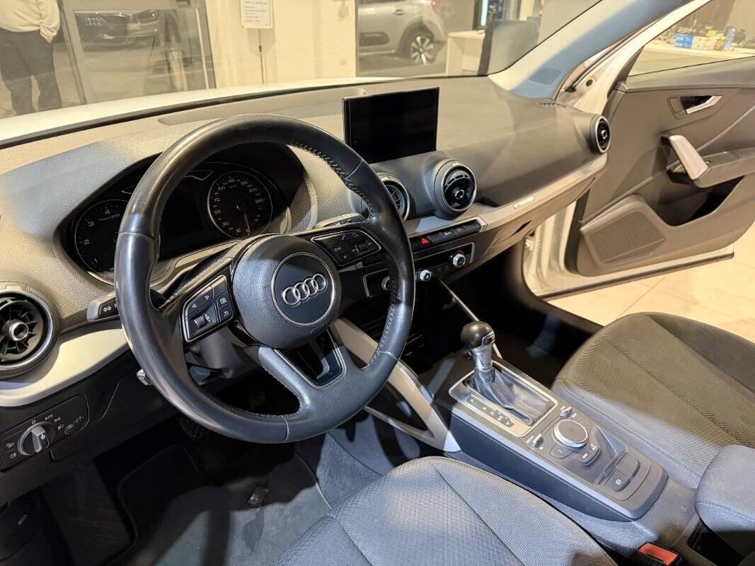 Audi Q2 30 TDI S tronic Business