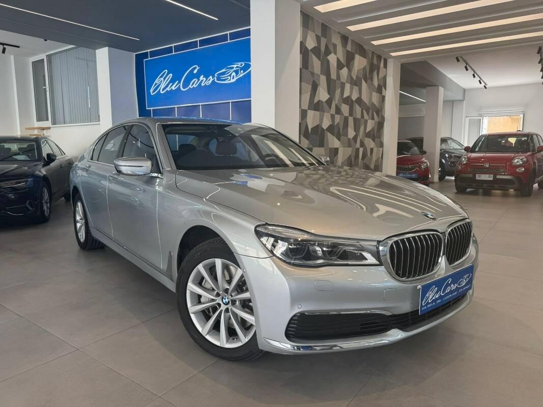 BMW Serie 7 G 11-12 2015 750i xdrive Luxury auto