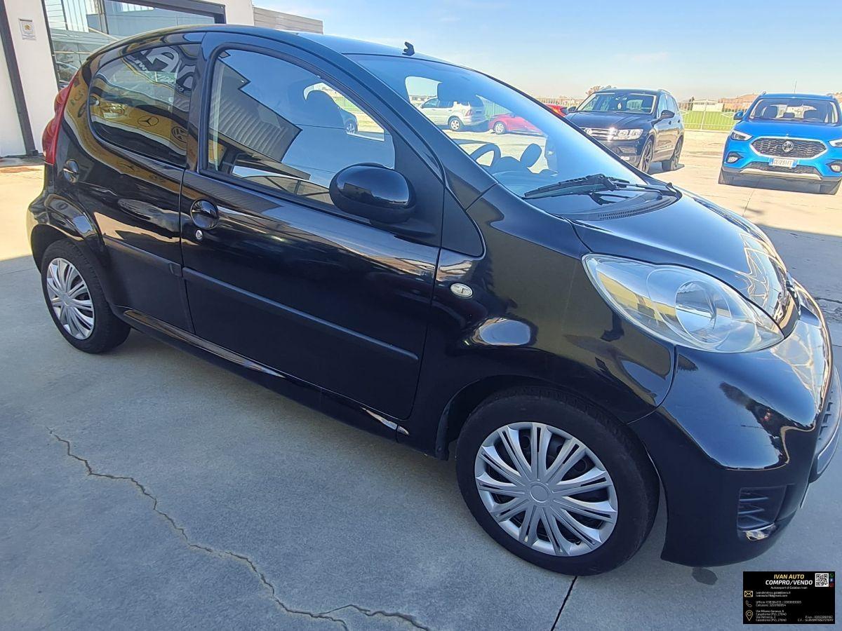 PEUGEOT 107 Benzina-67.000 Km-Automatica