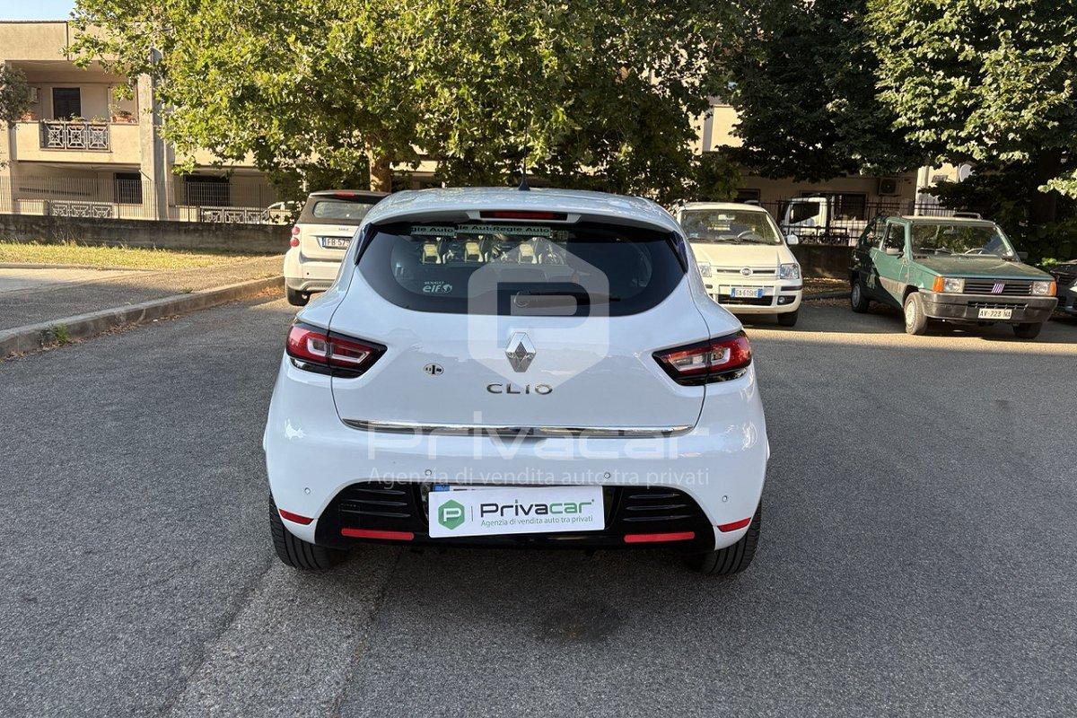 RENAULT Clio dCi 8V 75 CV 5 porte Moschino Zen