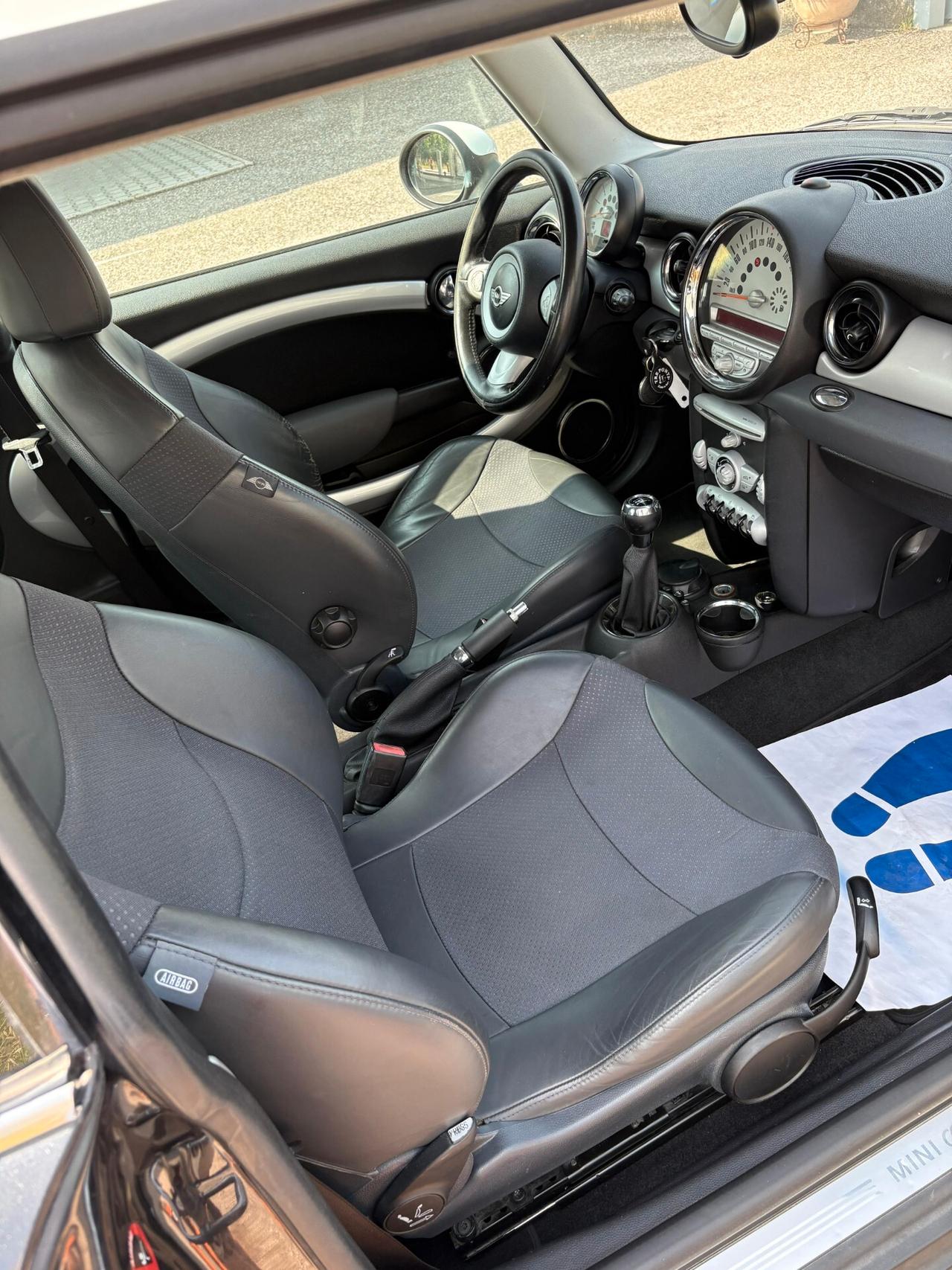 Mini Cooper D Clubman 1.6 Lounge