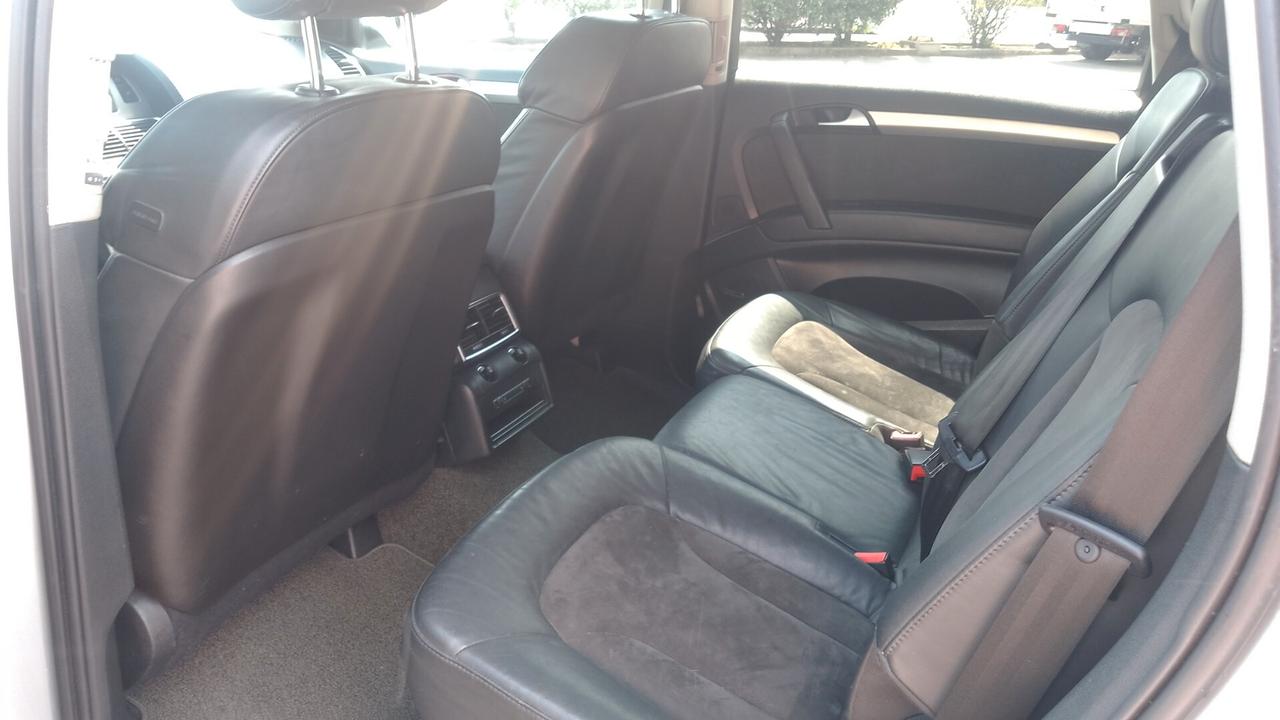 Audi Q7 3.0 V6 TDI 233CV quattro tiptronic 2008 s line
