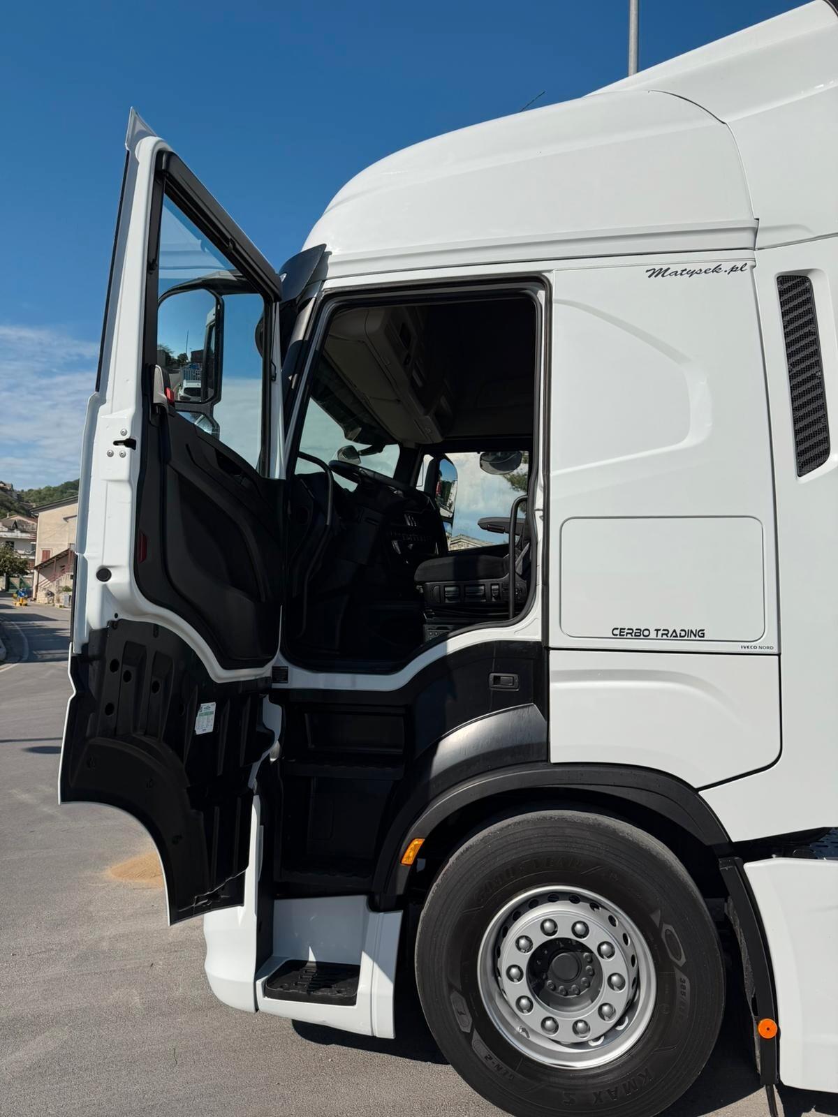 IVECO S-WAY 510