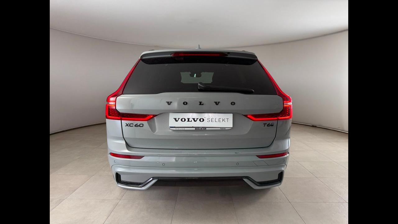 VOLVO XC60 Ultra Black Edition T6 AWD AUT