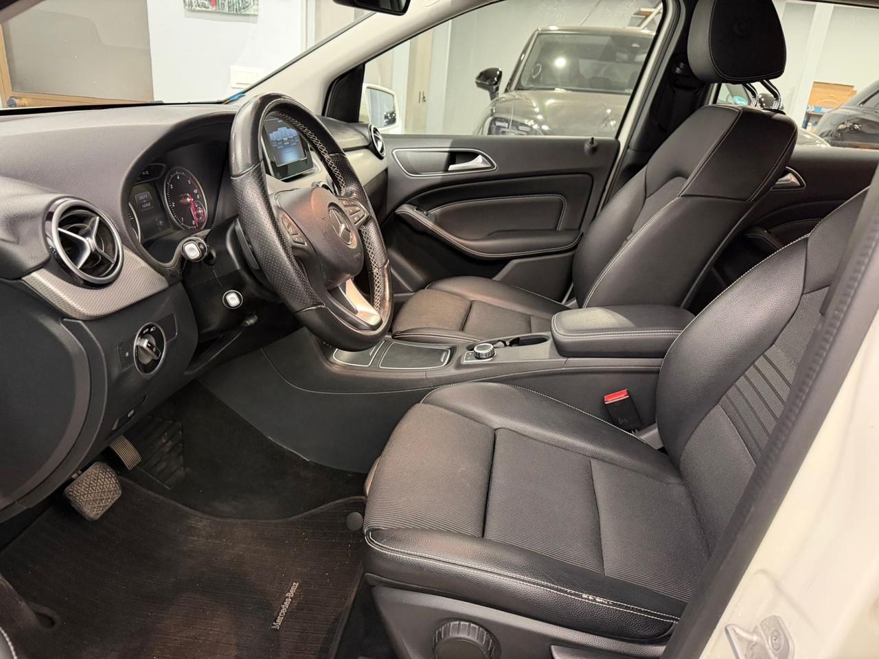 Mercedes-benz B 180 d Automatic Premium