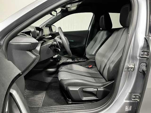 Peugeot 2008 PureTech 130 S&S EAT8 Allure Pack