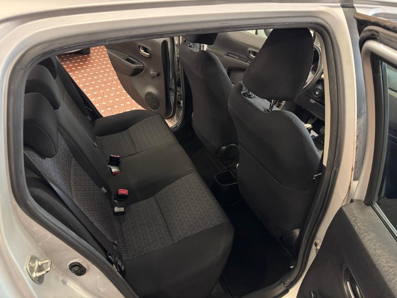 Toyota Yaris 1.0 5 porte Active - UNICO PROPRIETARIO