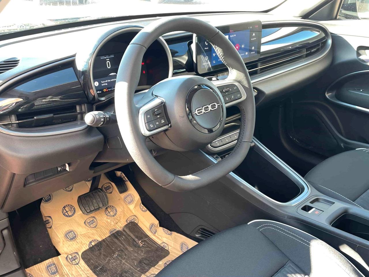 Fiat 600 Hybrid 110 CV DCT MHEV Icon NEOPATENTATI