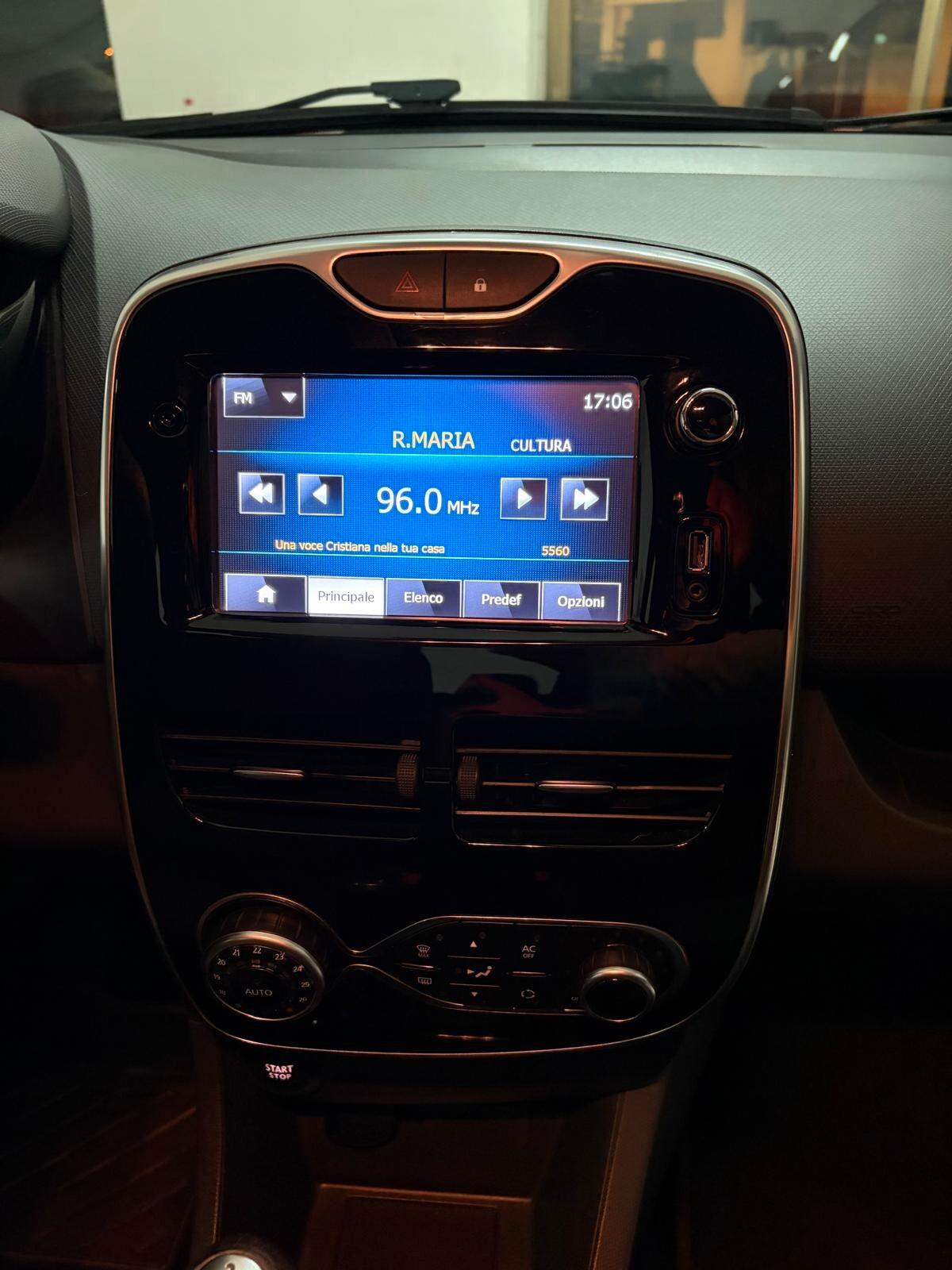 RENAULT CLIO 1.5 DCI S&S 5 PORTE ENERGY