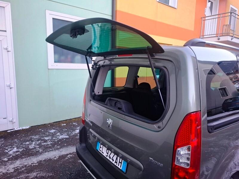 PEUGEOT Partner Tepee 1.6 HDi 92CV Outdoor