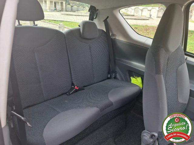 PEUGEOT 107 1.0 68CV 3p. Plaisir 2Tronic UNICO PROP.