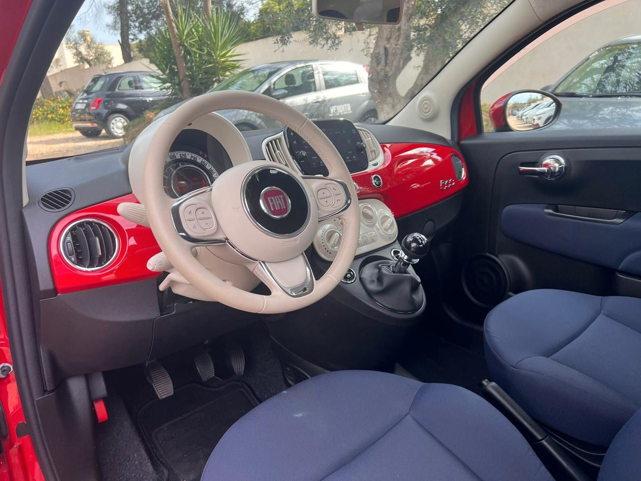 Fiat 500 1.0 Hybrid Red