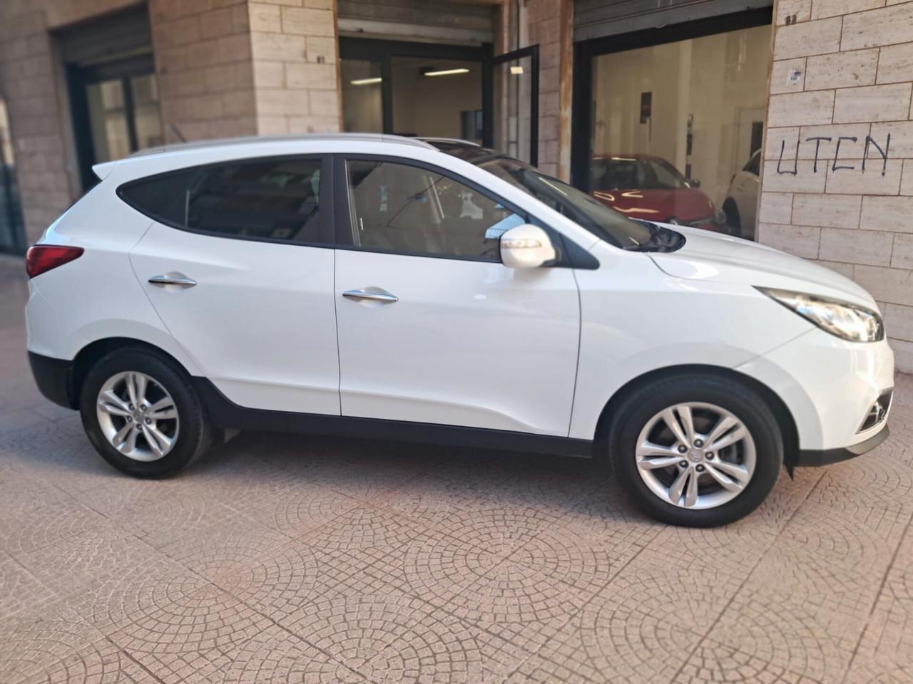 HYUNDAI IX35 1.7 Diesel-TETTO APRIBILE -Euro6990
