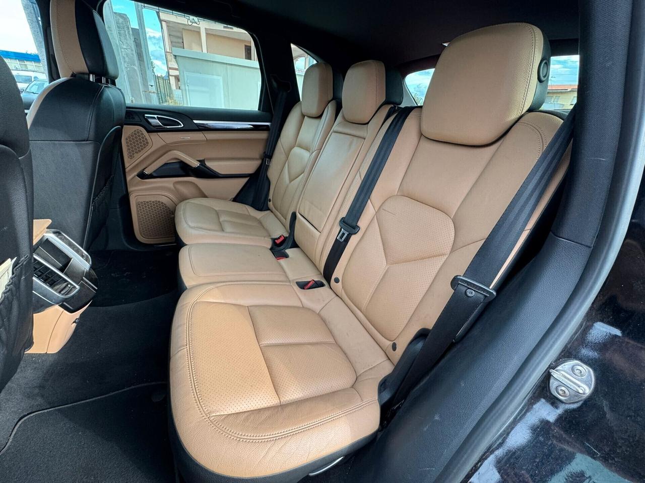 PORSCHE CAYENNE DIESEL - FULL OPTIONAL