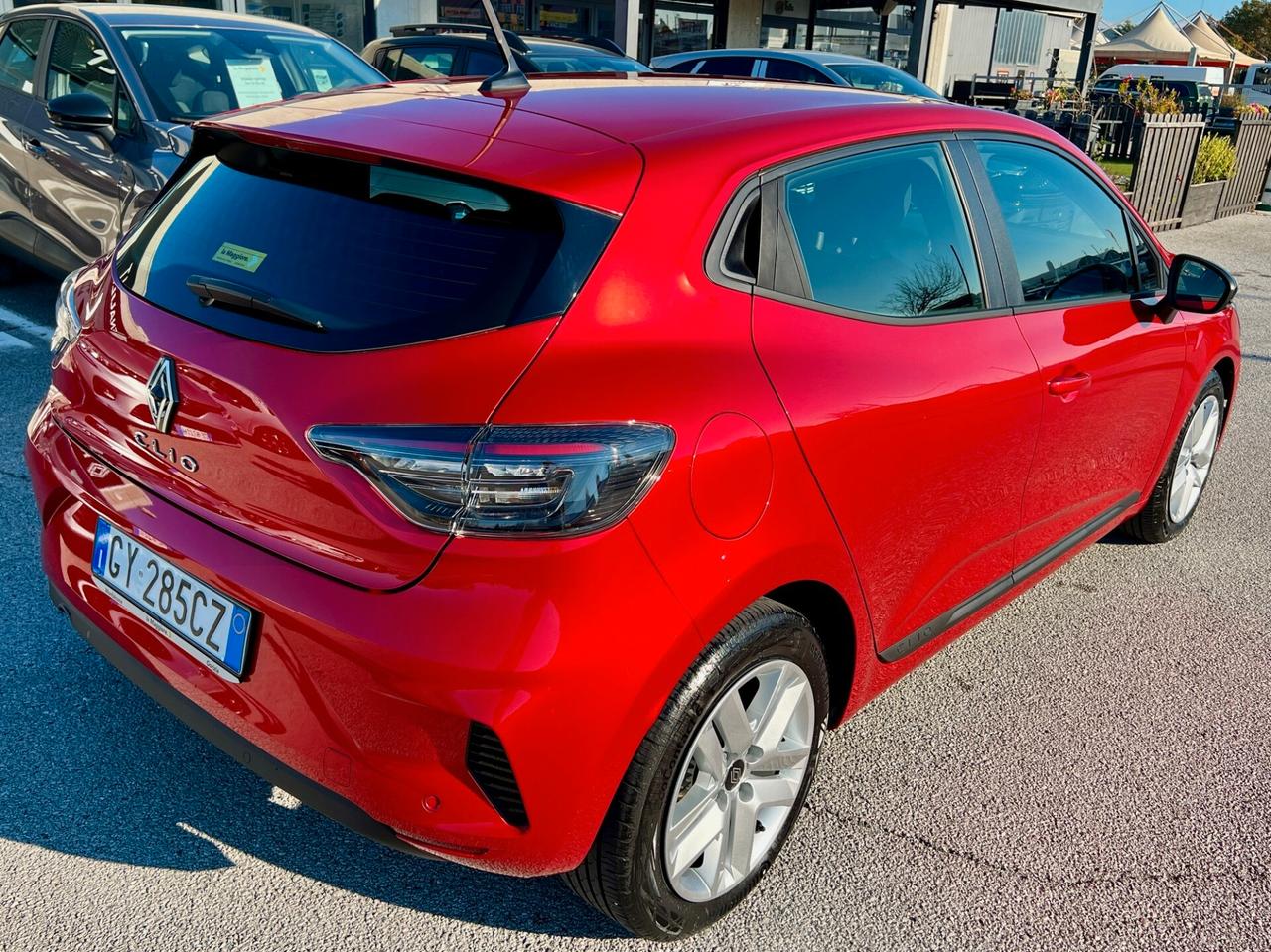 Renault Clio ECO-G 100 CV Evolution 2025