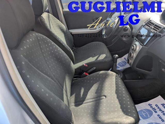 TOYOTA Yaris 1.3 5 porte Sol Bluetooth+telecamera