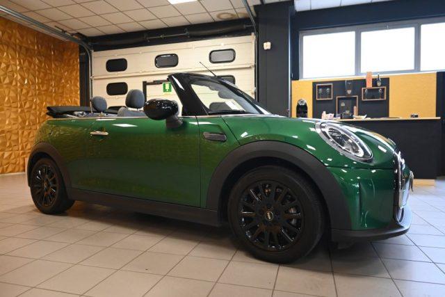 MINI Cooper C Cabrio 1.5 F57 1.5 ESSENTIAL AUT.NAVI CAM CRUISE LED FULL