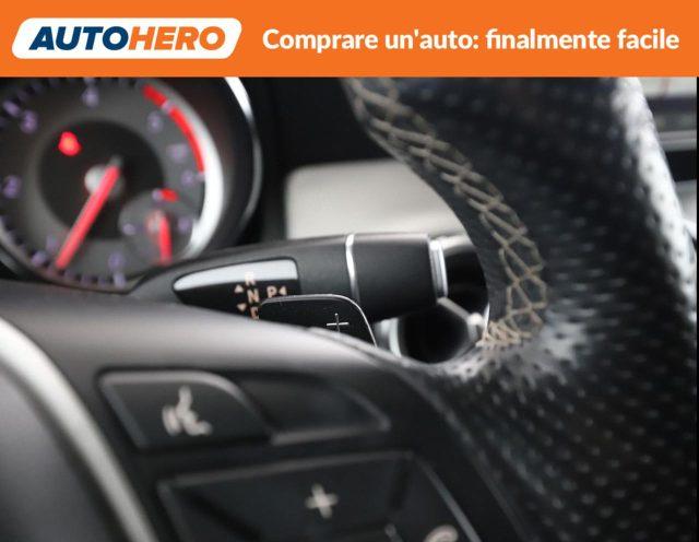 MERCEDES-BENZ GLA 200 d Automatic Sport