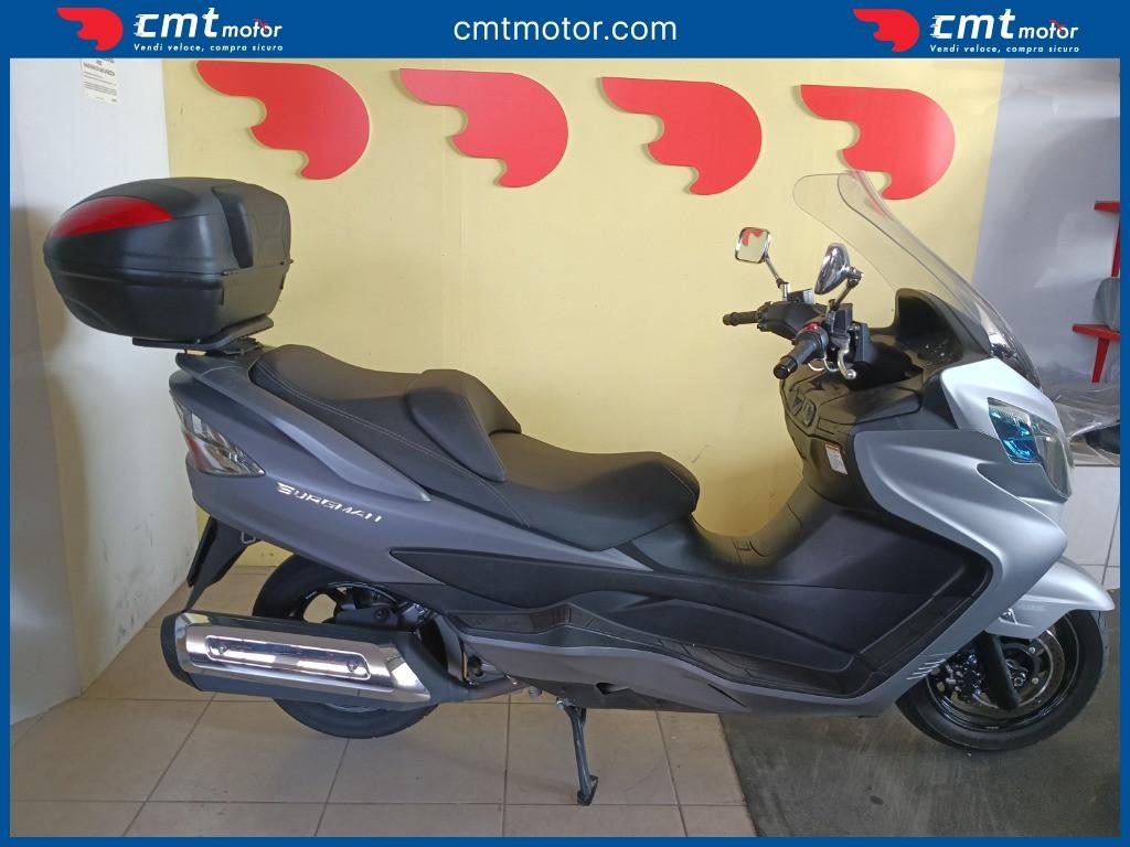 Suzuki Burgman AN 400 - 2016