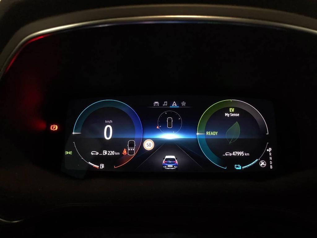 Renault Captur 1.6 E-TECH Hybrid Techno Fast Track Auto