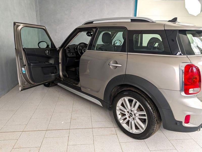 MINI Mini Countryman F60 Cooper D Countryman 2.0 AUTOMATIC COOPER D BUSINESS